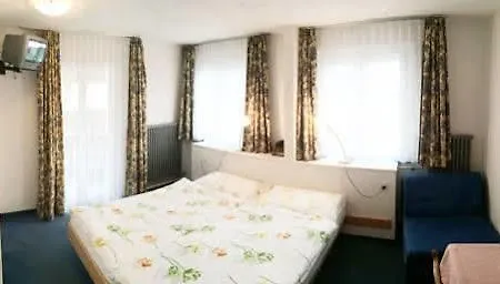 Hotel Rhodania *